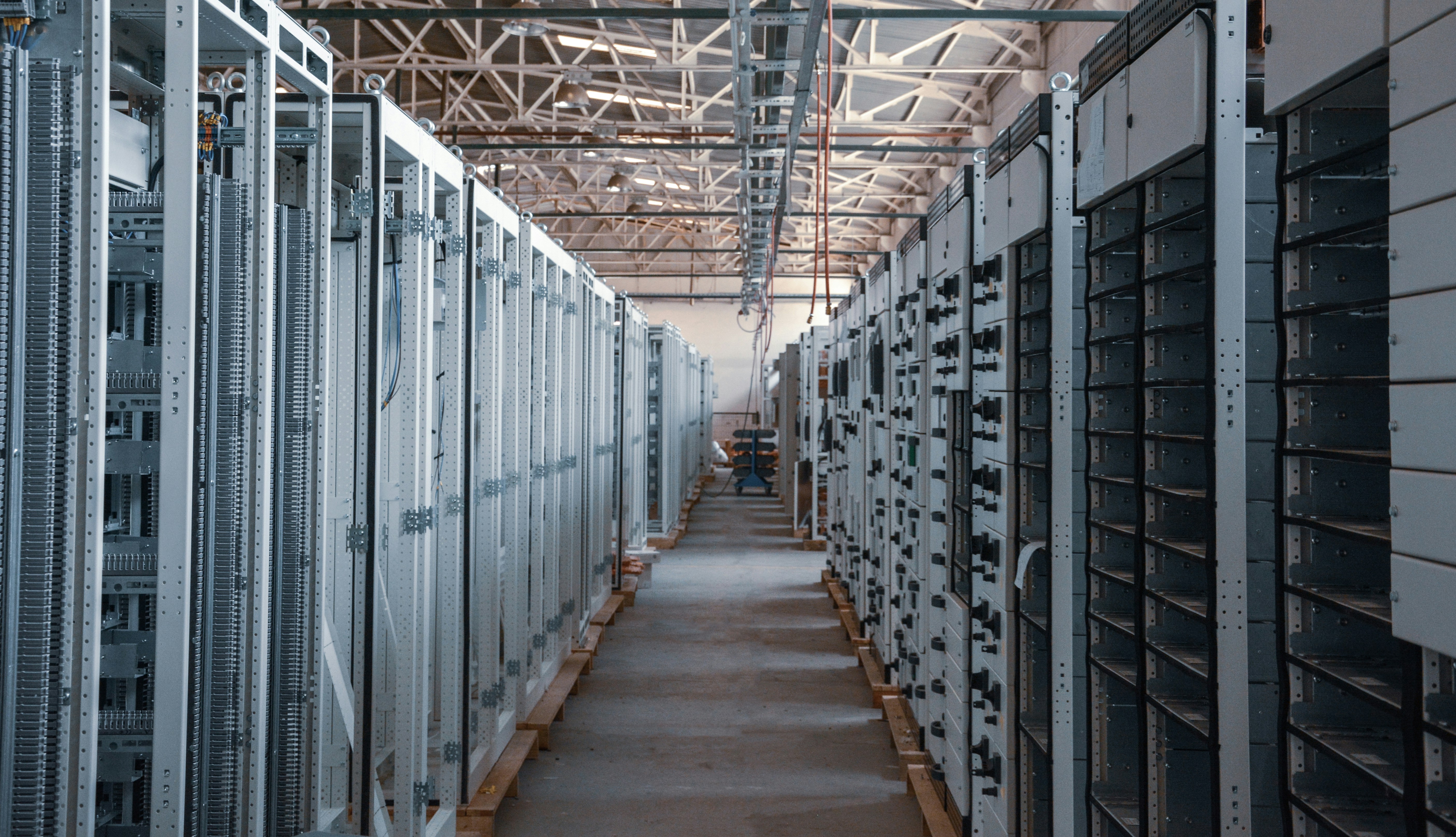Success Story APC by Schneider Electric | Squish for Java